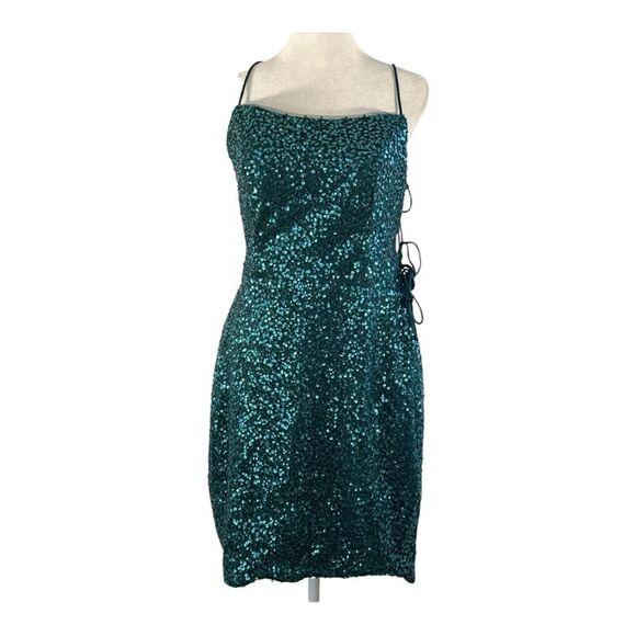 Glamorous Emerald Sequin Mini Dress by Prom Girl - Picture 5 of 7